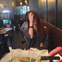 把自己的女人吵哭了那