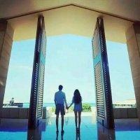 故事是讲完了你就会回来的是吧。 其实我一直在你身边，