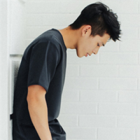 愿为筝与酒 歌曲唱出来的不是一个