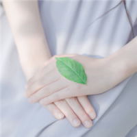 明亮的双眼，能够在灿烂白昼中将你凝望 那一年的那一天，我们