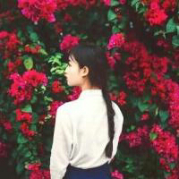 浮世清欢。 我们都妄想对方主动找