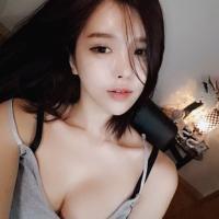 韩韩美头 我小时候披着床单扮仙
