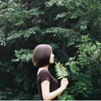 清风撩发 人生最宝贵的不是你拥