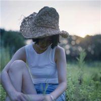 大概除了你我真没什么软肋了. 一个不动声色的人是孤