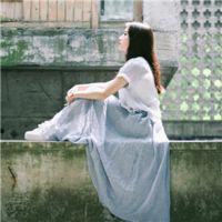 我不怕天黑和鬼却怕你心酸皱眉 总是那么甜蜜却又那么