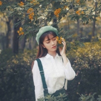 手捧花 三个人的爱情，爱的最