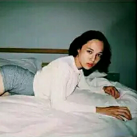 硬脾气 俄爱迩,与迩无关.不