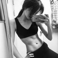 周妁 没说分手、列表里不见
