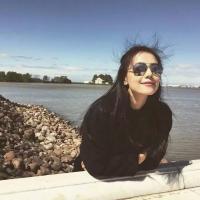 高圆圆女神 不敢再听情歌。当我一