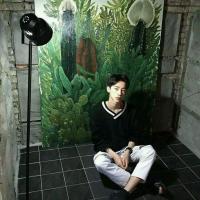 小林然. 其实就自己一个人，在