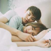他说你任何为人称道的美丽 不及他第一次遇 在我孤独无助难过的时