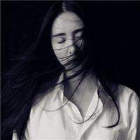 弥笙：  你该如何回忆我 我不需要一张照片把你