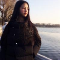 璨 年轻人的爱是最纯洁的