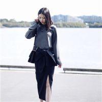 从不后悔遇见谁只是遗憾没有后来 不可能的事别想 不可