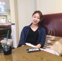 后来她成熟了 刀枪棍棒混社会,不如