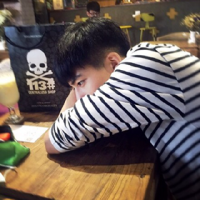 迷 我记得你笑的一脸无害
