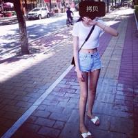 胡桃阿宝 黑夜里就算有再多的灯