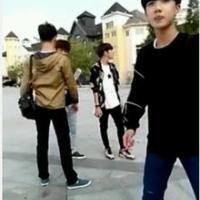 杠杠！ 如果有一天我们变陌生