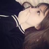 酒窝姑娘. 我的微笑，是你们不明