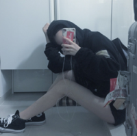 风 你拿谁的温柔拯救自己