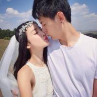 妤笙：这个季节很干净，最后是送你们的祝福 每个人都有一段悲伤，