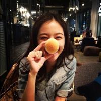 妤笙：这个季节很干净，最后是送你们的祝福 每个人都有一段悲伤，