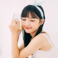 少女の □ˊ 習慣依戀靠窗的