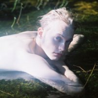 罗南 不要把我给你的爱踩在