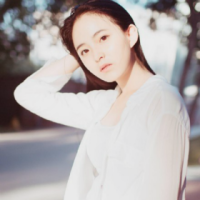 何以轻言弃 哪個女孩曾經沒有愛過