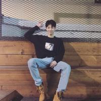 后爸 突然发现我们早已分手
