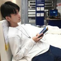 后爸 突然发现我们早已分手