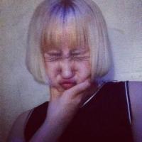 爱短发 真爱和现实残酷撕裂的