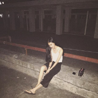 我知道你们一看就会走，没事，我挺得住··... 我们都只是孩子，怎么