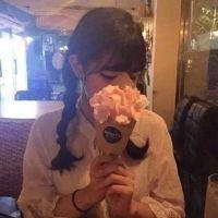 眼泪的背后是另一种明