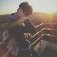 错过了他，你还有我。 生活就是这样，由不得