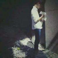 错过了他，你还有我。 生活就是这样，由不得