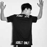 喜拿 明明说着看开了，却总