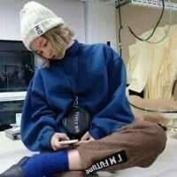 拿着卖白菜的钱，操着