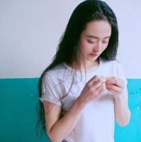 腻颜 我在夜晚哭泣的时候也