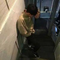 孤独饮酒醉烂街头 我记得东方不败说过