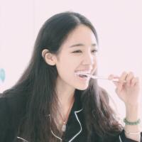 婪瘾。 我怕你身边美女太多看