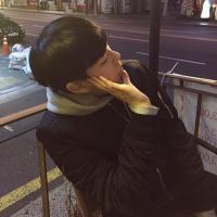 往日风采 ︶ㄣ如果哪天小丑哭了