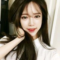悲伤的音乐回荡在耳边