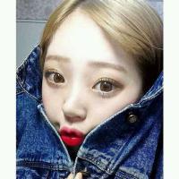 恩女生 你的眸是深情的海 ，