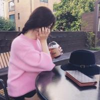 婪瘾。 如果刀子插在你的身上