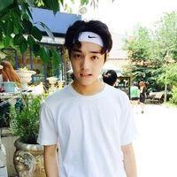 小七：葬我以风. 今年的夏天，我们要笑