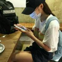 安稳的一生. 过去已经是回忆的灰烬