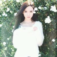 人要不就是长得天生丽