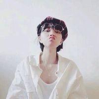 栀诺冉 心事不知向谁诉说,又