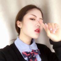 栀诺冉 你爸妈把你当公主一样